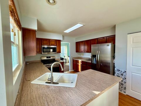 Tiny photo for 601 Greystone Lane, Bolingbrook, IL 60440 (MLS # 12529331)