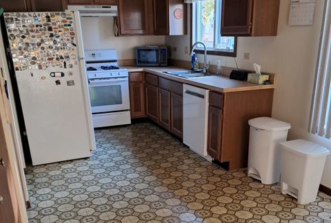 Tiny photo for 654 Tacoma Drive, Carol Stream, IL 60188 (MLS # 12514323)