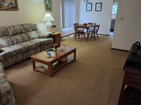 Tiny photo for 654 Tacoma Drive, Carol Stream, IL 60188 (MLS # 12514323)