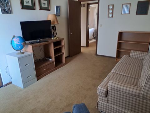 Tiny photo for 654 Tacoma Drive, Carol Stream, IL 60188 (MLS # 12514323)