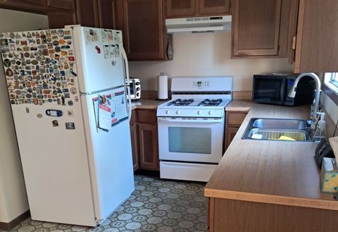 Tiny photo for 654 Tacoma Drive, Carol Stream, IL 60188 (MLS # 12514323)