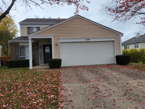 Photo of 654 Tacoma Drive, Carol Stream, IL 60188 (MLS # 12514323)