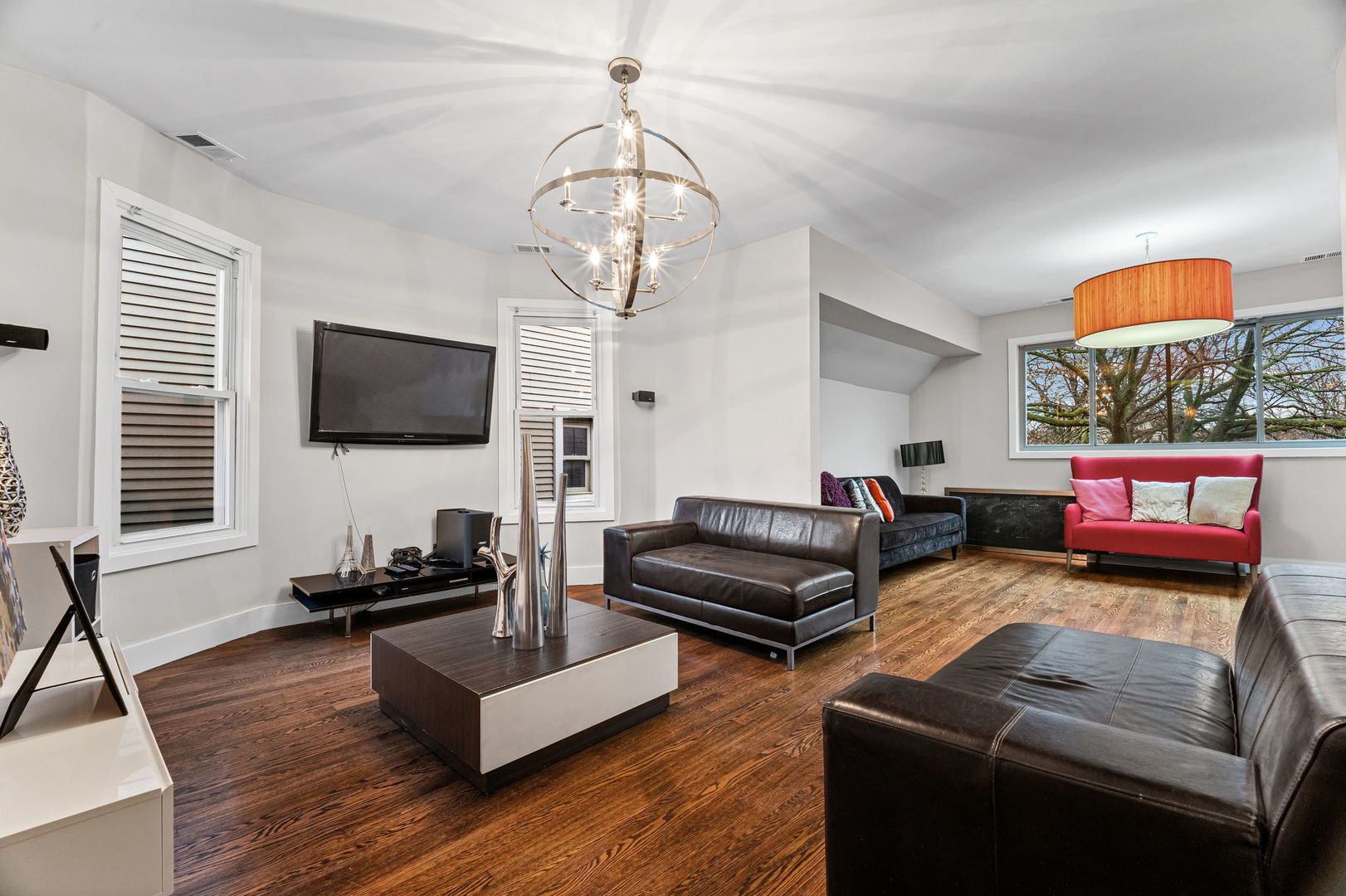 2850 W Henderson Street 2