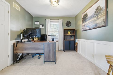 Tiny photo for 35 Aberdeen Way, Bloomington, IL 61704 (MLS # 12613350)