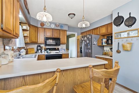 Tiny photo for 35 Aberdeen Way, Bloomington, IL 61704 (MLS # 12613350)