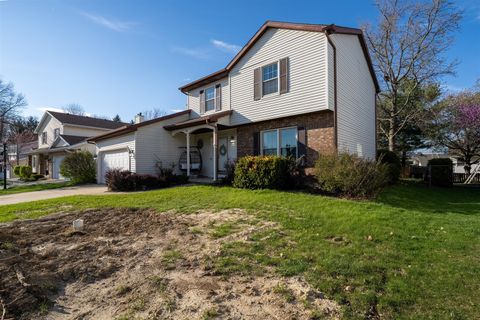 Tiny photo for 35 Aberdeen Way, Bloomington, IL 61704 (MLS # 12613350)