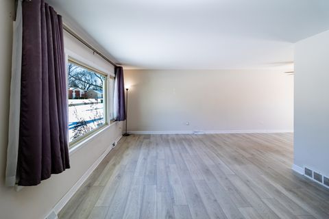 Tiny photo for 638 N Stephen Drive, Palatine, IL 60067 (MLS # 12552283)