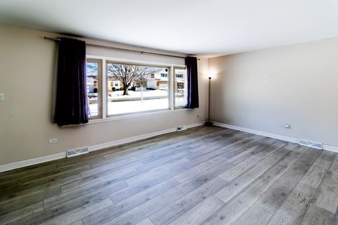 Tiny photo for 638 N Stephen Drive, Palatine, IL 60067 (MLS # 12552283)