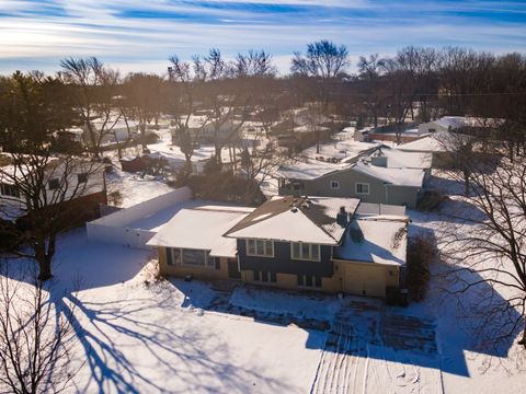 Tiny photo for 638 N Stephen Drive, Palatine, IL 60067 (MLS # 12552283)
