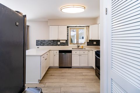 Tiny photo for 638 N Stephen Drive, Palatine, IL 60067 (MLS # 12552283)