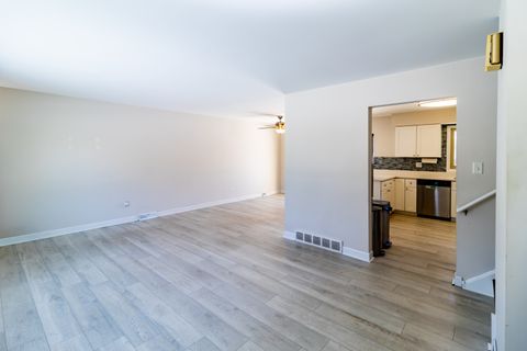 Tiny photo for 638 N Stephen Drive, Palatine, IL 60067 (MLS # 12552283)