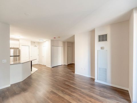 Tiny photo for 630 N State Street #2204, Chicago, IL 60654 (MLS # 12491421)