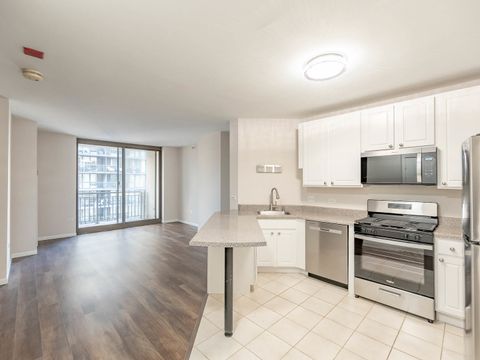 Tiny photo for 630 N State Street #2204, Chicago, IL 60654 (MLS # 12491421)