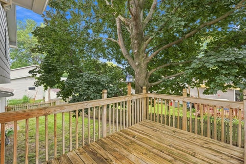 Tiny photo for 2305 E 32nd Street, Davenport, IA 52807 (MLS # 12728842)