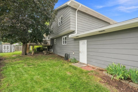 Tiny photo for 2305 E 32nd Street, Davenport, IA 52807 (MLS # 12728842)