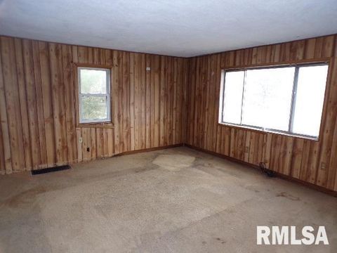 Tiny photo for 12080 100TH Avenue, Davenport, IA 52804 (MLS # QC4269942)