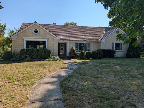 Photo of 2215 Guilford Road, Rockford, IL 61107 (MLS # 12505256)