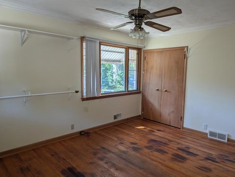 Tiny photo for 2215 Guilford Road, Rockford, IL 61107 (MLS # 12505256)