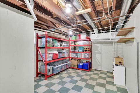 Tiny photo for 702 W INDIANA Avenue, Urbana, IL 61801 (MLS # 12610594)