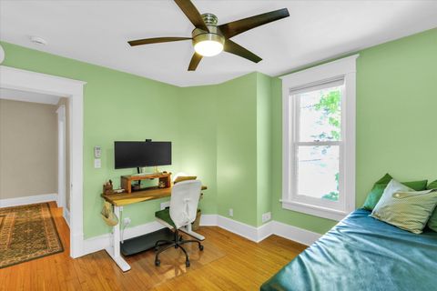 Tiny photo for 702 W INDIANA Avenue, Urbana, IL 61801 (MLS # 12610594)