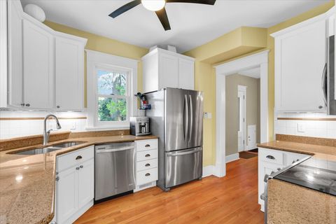 Tiny photo for 702 W INDIANA Avenue, Urbana, IL 61801 (MLS # 12610594)