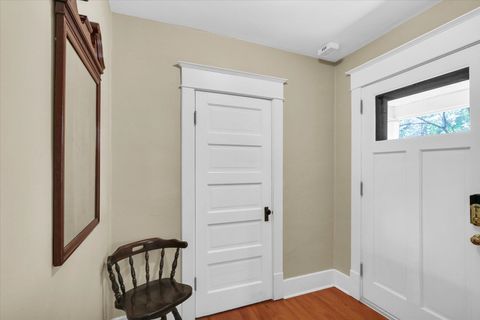Tiny photo for 702 W INDIANA Avenue, Urbana, IL 61801 (MLS # 12610594)