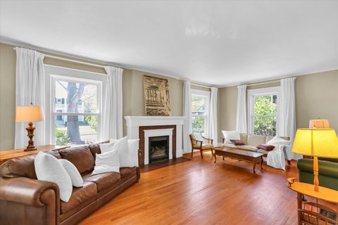 Tiny photo for 702 W INDIANA Avenue, Urbana, IL 61801 (MLS # 12610594)