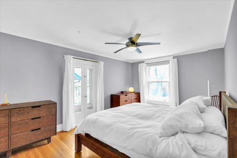 Tiny photo for 702 W INDIANA Avenue, Urbana, IL 61801 (MLS # 12610594)