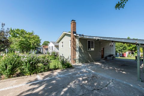 Photo of 13 N Pioneer Road, Waukegan, IL 60085 (MLS # 12462773)