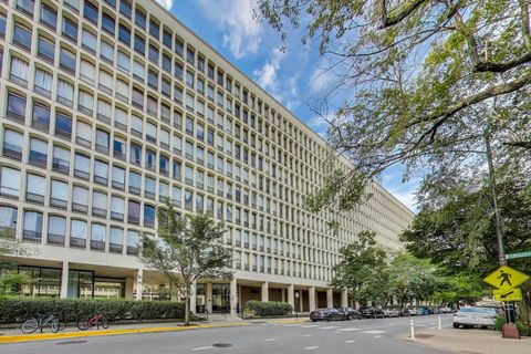 Photo of 1401 E 55th Street #602N, Chicago, IL 60615 (MLS # 12478044)