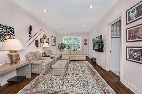 Tiny photo for 3920 N Lake Shore Drive #3S, Chicago, IL 60613 (MLS # 12483978)