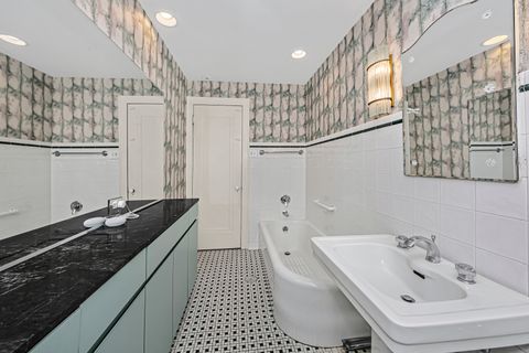 Tiny photo for 3920 N Lake Shore Drive #3S, Chicago, IL 60613 (MLS # 12483978)