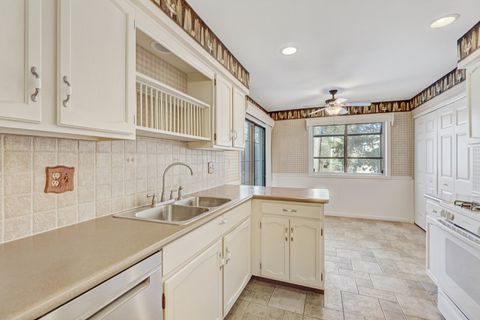 Tiny photo for Wheaton, IL 60189 (MLS # 12538361)