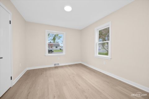 Tiny photo for 1034 S Harrison Street, Batavia, IL 60510 (MLS # 12629000)