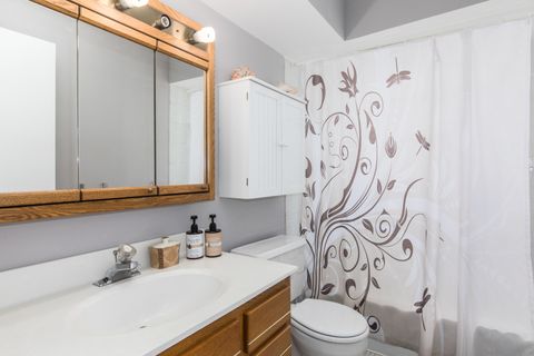 Tiny photo for 6126 S Kensington Avenue #C, Countryside, IL 60525 (MLS # 12651020)