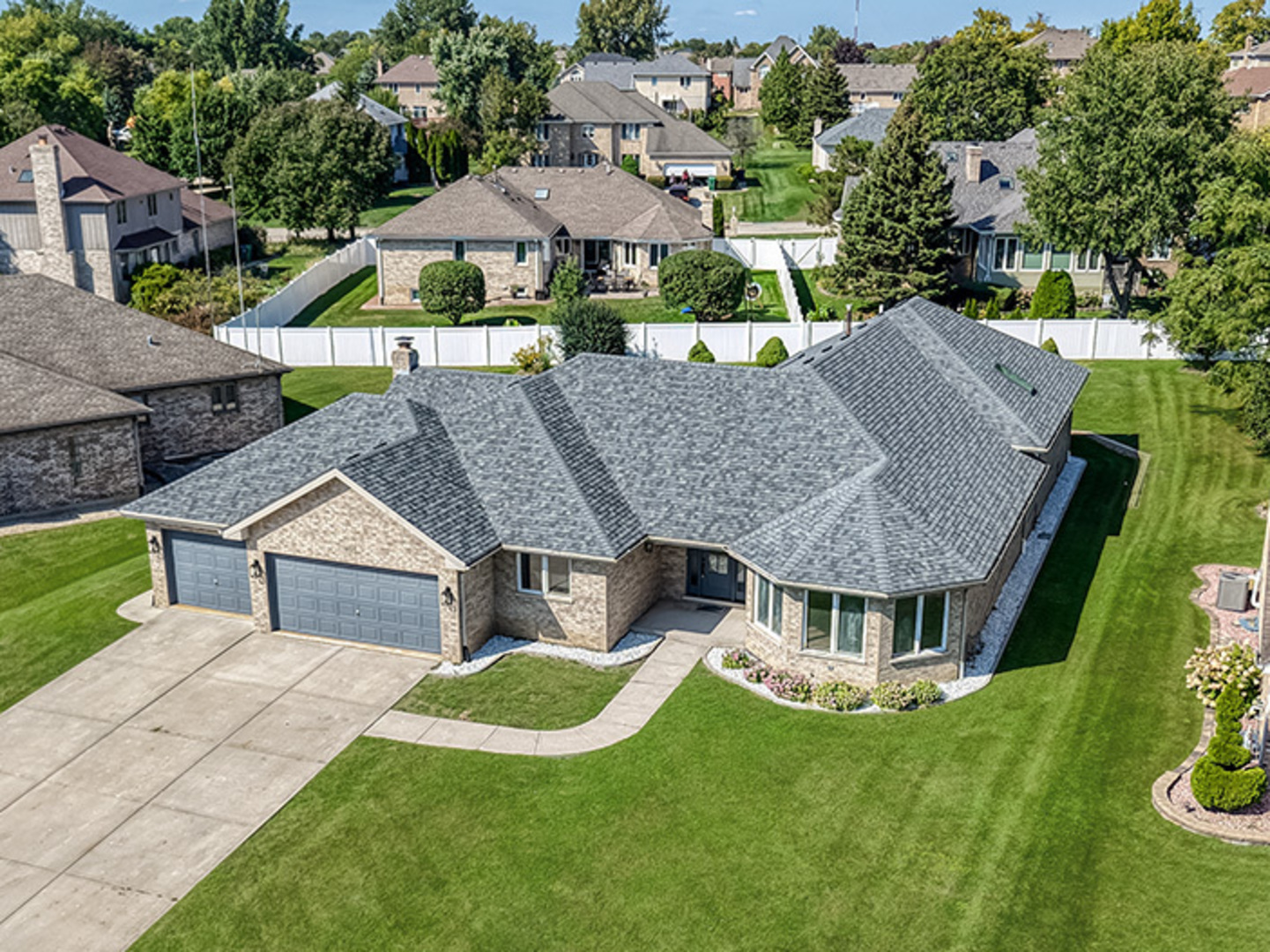 13132 W Beaver Lake Drive