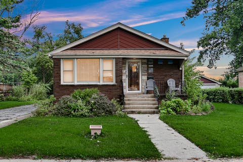 Photo of 18431 Marshfield Avenue, Homewood, IL 60430 (MLS # 12729794)