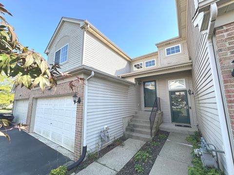 Tiny photo for 3503 Blue Ridge Court #3503, Carpentersville, IL 60110 (MLS # 12622701)
