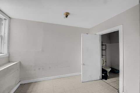 Tiny photo for 852 N Harding Avenue, Chicago, IL 60651 (MLS # 12617809)