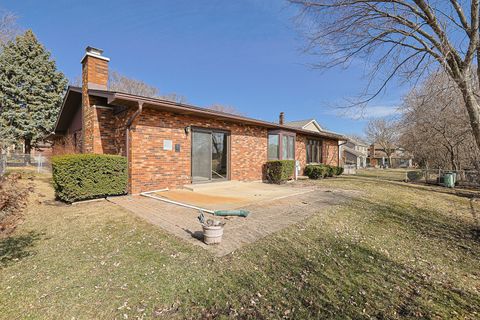 Tiny photo for 2183 Oak Hill Drive, Lisle, IL 60532 (MLS # 12547559)