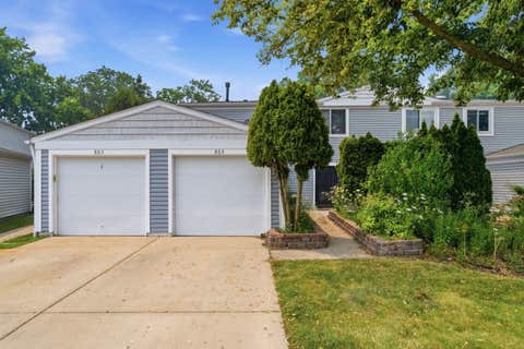 Tiny photo for 865 Oxford Place #865, Wheeling, IL 60090 (MLS # 12710364)