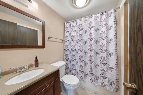 Tiny photo for 865 Oxford Place #865, Wheeling, IL 60090 (MLS # 12710364)