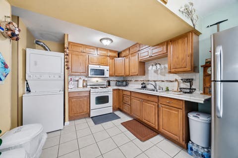 Tiny photo for 865 Oxford Place #865, Wheeling, IL 60090 (MLS # 12710364)