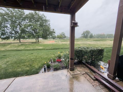 Tiny photo for 544 ELIZABETH Drive #544, Wood Dale, IL 60191 (MLS # 12696603)