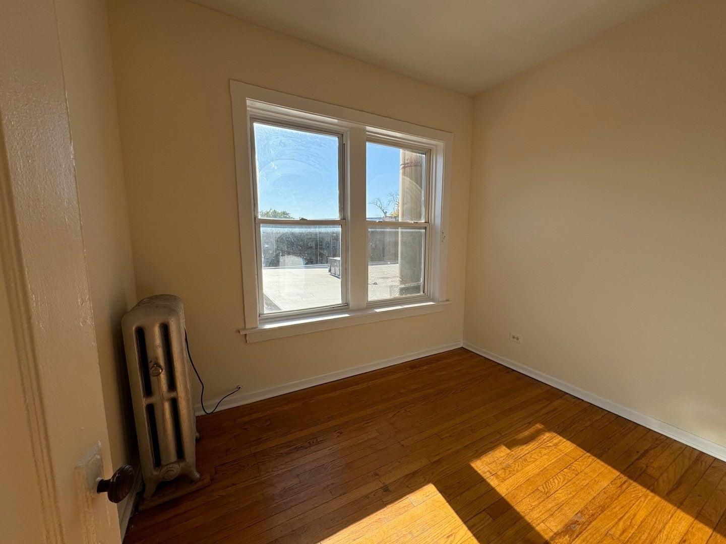2712 N Milwaukee Avenue 205