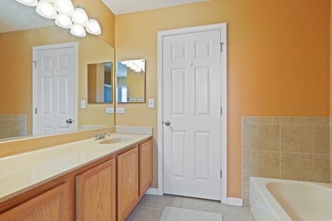 Tiny photo for 521 Litchfield Way, Oswego, IL 60543 (MLS # 12512648)