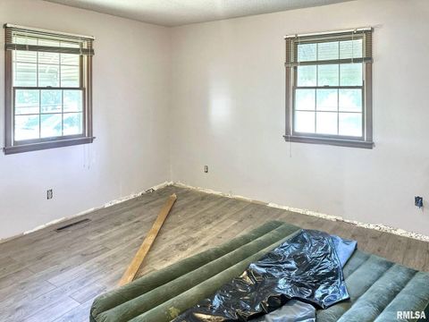 Tiny photo for 900 E 4TH Street, West Frankfort, IL 62896 (MLS # QC4269156)