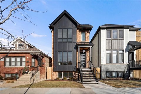 Photo of 2442 W Berteau Avenue, Chicago, IL 60618 (MLS # 12546220)