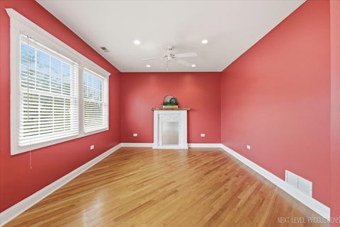 Tiny photo for 111 S 5th Avenue #E, St. Charles, IL 60174 (MLS # 12728934)