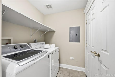 Tiny photo for 111 S 5th Avenue #E, St. Charles, IL 60174 (MLS # 12728934)